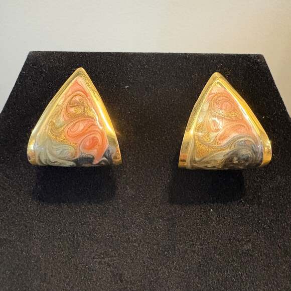 Vintage Jewelry - Vintage Marbled Enamel Triangle Stud Earrings Geometric Statement